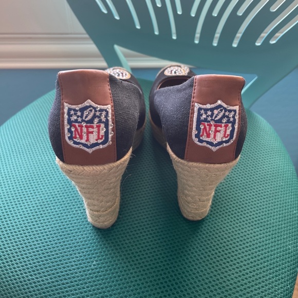 Authentic NFL Wedges - Picture 3 of 4